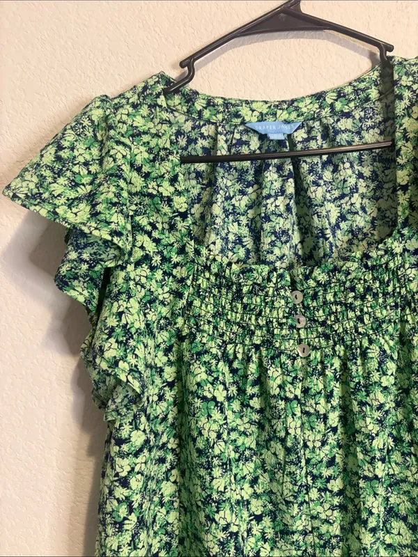 Draper James Green Floral Ruffle Sleeve Smocked Blouse - Image 3