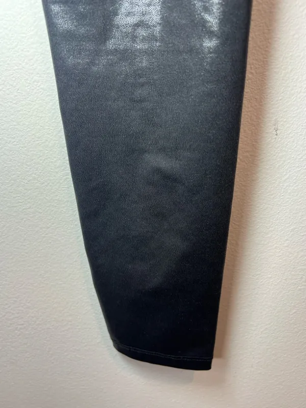 Beyond Yoga High Rise 7/8 Athletic Leggings Foil Black Yoga Gym Pilates Sz Small - Image 9