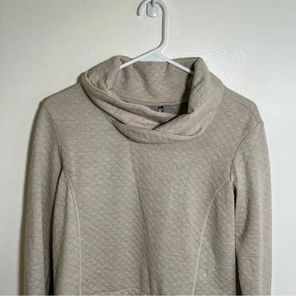 Kuhl Women's Size Medium Athena‎ Pullover Dove Beige Cowl Neck Quilted Pockets - Image 5