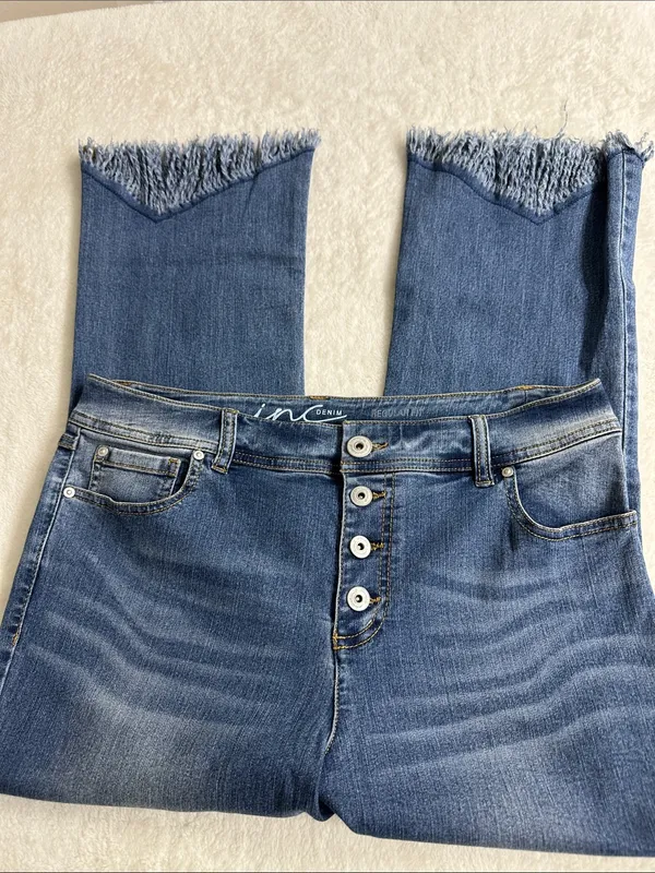 INC International Concepts Medium Blue Cropped Raw-Hem Jeans - Image 2