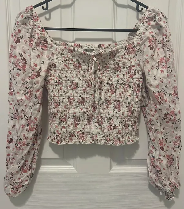 American Eagle smockedPuff Sleeve SquareNeck Blouse - Image 2