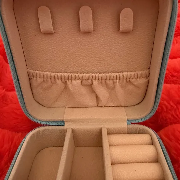 Light blue compact travel jewelry box - Image 9