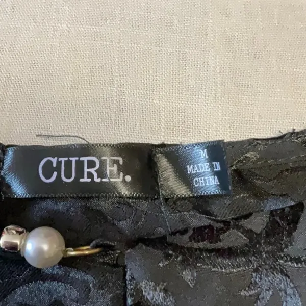 Cure Black Size M - Image 6