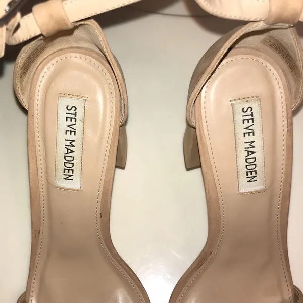 Steve Madden Women’s Tiaa Nubuck Leather Beige Ankle Strap Square Toe Heels - Image 6