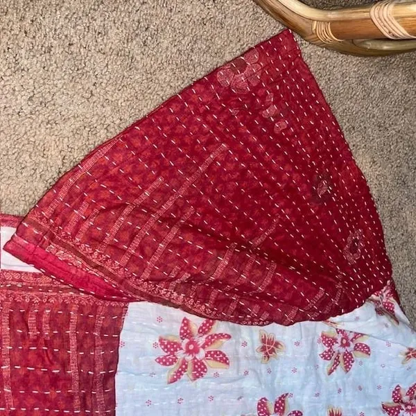 Unbranded Kantha Quilt Hooded Coat Patchwork Floral Toggle Jacket Red White OS - Image 6