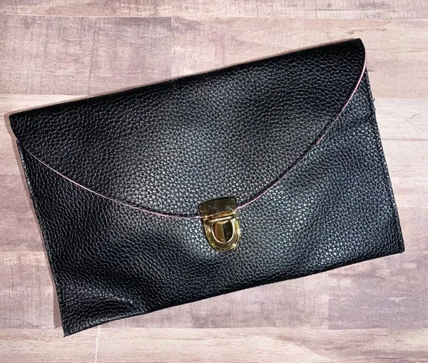 Black With Pink Trim Clutch - Image 5