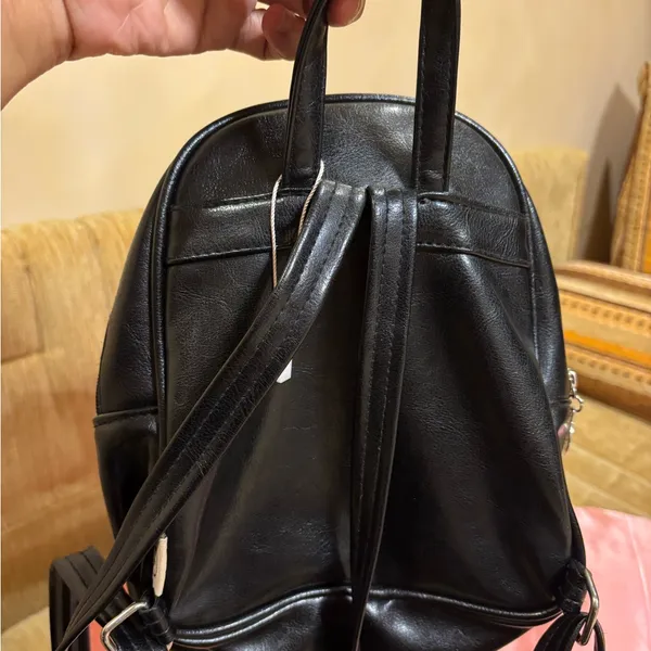 Cat and Bow Mini Black Backpack.Cat zippers,Like leather.Front pockets,2 inside - Image 3