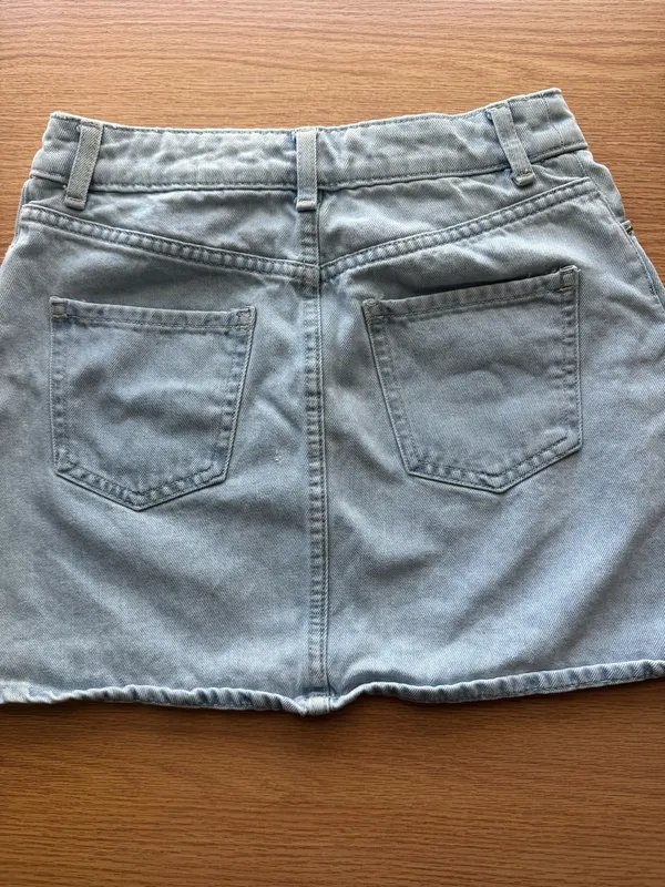 H&M Mini Skirt Denim - Image 2