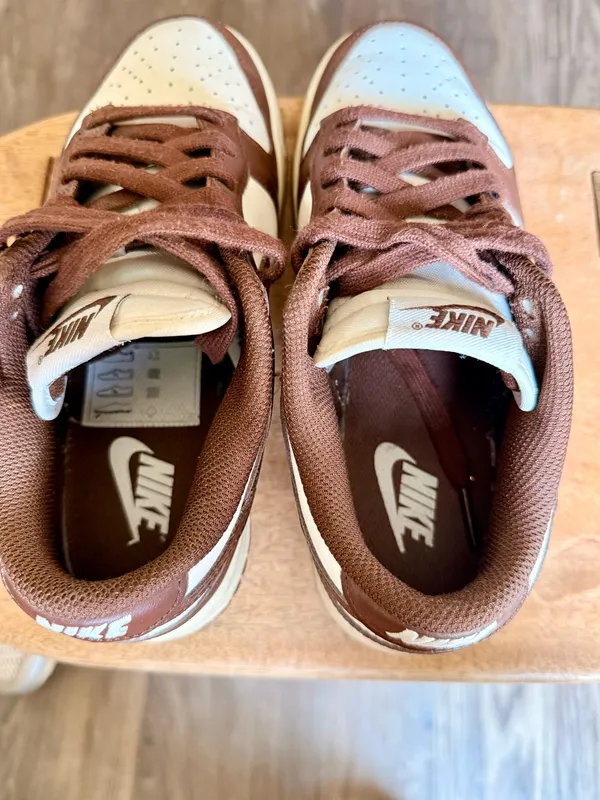Nike Brown Sneakers - Image 4