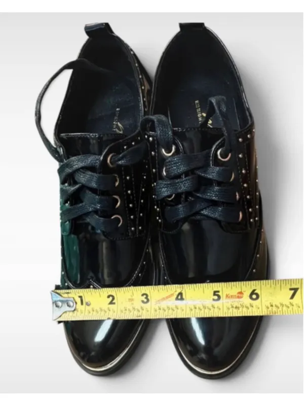 🔥 MIDNIGHT VELVET Studded Patent Wingtip Oxfords 7M Major Whimsygoth Vibes 🔥 - Image 11