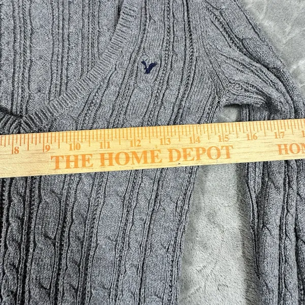 Y2K American Eagle V Neck Fitted Cable Knit Sweater Women Medium Gray Preppy - Image 9