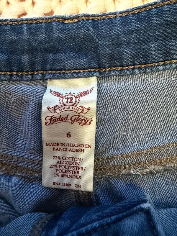 Faded Glory Women's Blue Denim Skinny Jeans Size 6 - Image 2
