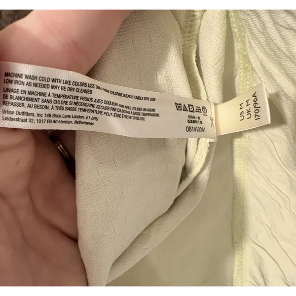 Free People NWT $98 FP Beach Wavy Pullover Neutral Green V-Neck Ties M - Image 4