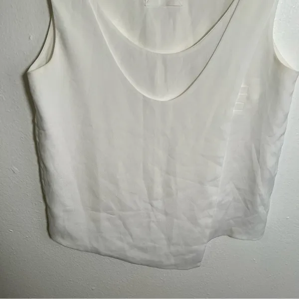 Vetiver Women's Sleeveless Blouse White Scoop Neck Faux Wrap Lined Boxy‎ - Image 3