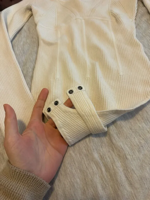 Abercrombie Bodysuit - Image 3