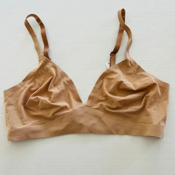 Love by Gap Sz XL Wireless Seamless‎ No Show Lounge Nude Bralette Bra Stretch - Image 2