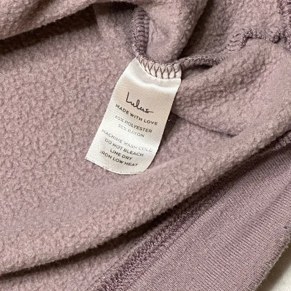 Lulus Cropped Crewneck Sweatshirt Women’s Medium Purple Fleece Pullover - Image 3