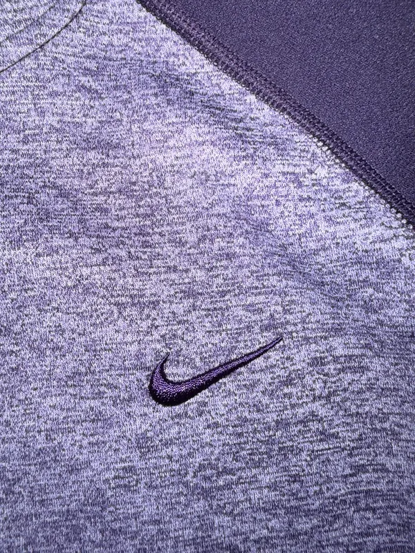 Nike Therma-Fit Two-Tone Purple and Heather Gray Pullover Hoodie with Thumbholes - Image 4