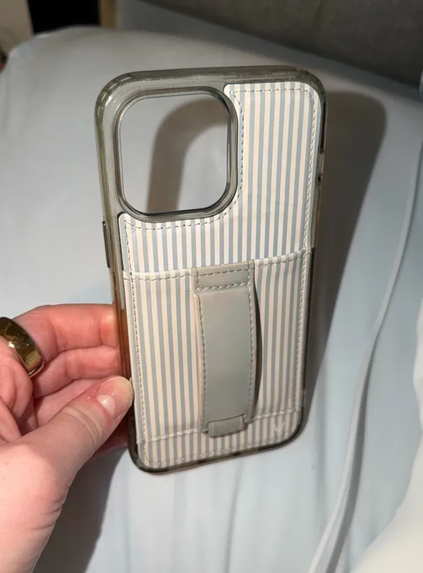 Walli Phone Case Gold - Image 3