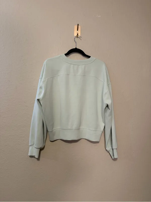 Lululemon Perfectly Oversized Cropped Crew Softstreme Size 6 - Image 5