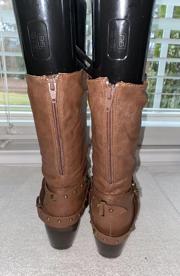 Cato boots mid calf height 2.5” block style heel zip up back size 7 - Image 2