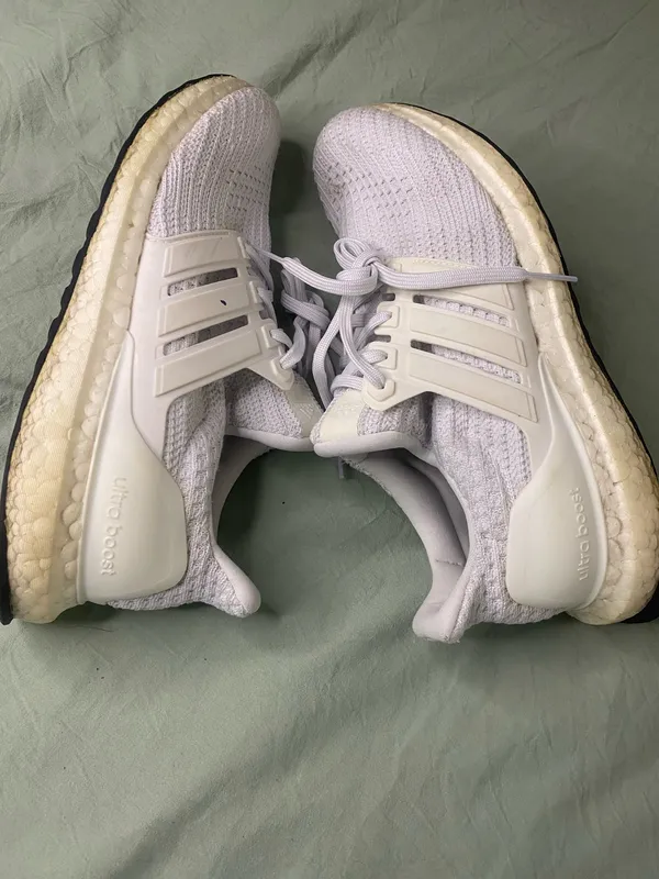 adidas Ultraboost 4.0 Womens Size 6 Athletic Shoe - Image 4