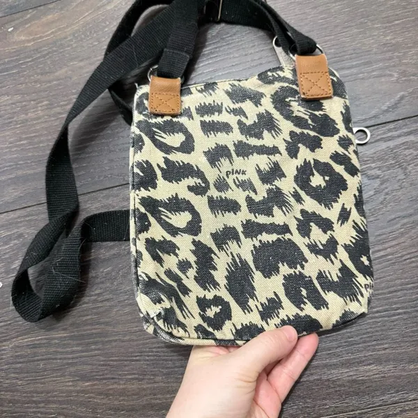 Victoria’s Secret Pink Animal Leopard Print Crossbody Purse Y2K 2000s - Image 3
