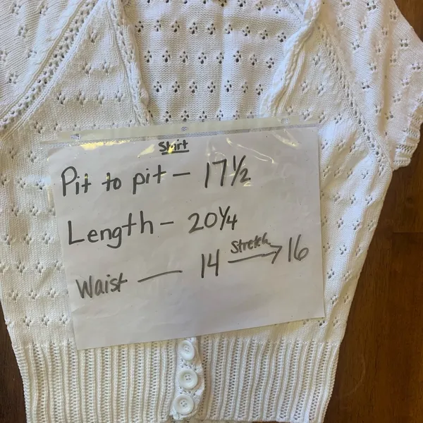 Jones New York Cardigan Medium White Eyelet Knit Sweater Button Waist 100%Cotton - Image 6