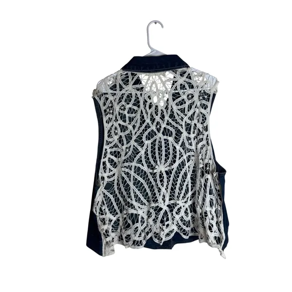 Indigo Thread Co. Women's Denim Vest Crochet Lace Back Blue Size XL - Image 2
