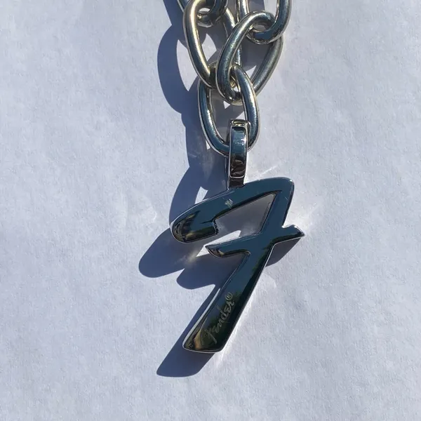 💎🩶 Vintage 1990s 90s NWT Fender Stainless Steel Silver Tone Metal Big 7 / F Pendant Chain and Necklace $19.99 🩶💎 - Image 8