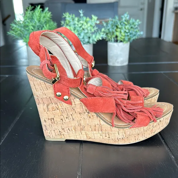Guess Women's Burnt Red Suede Sandals - Image 2