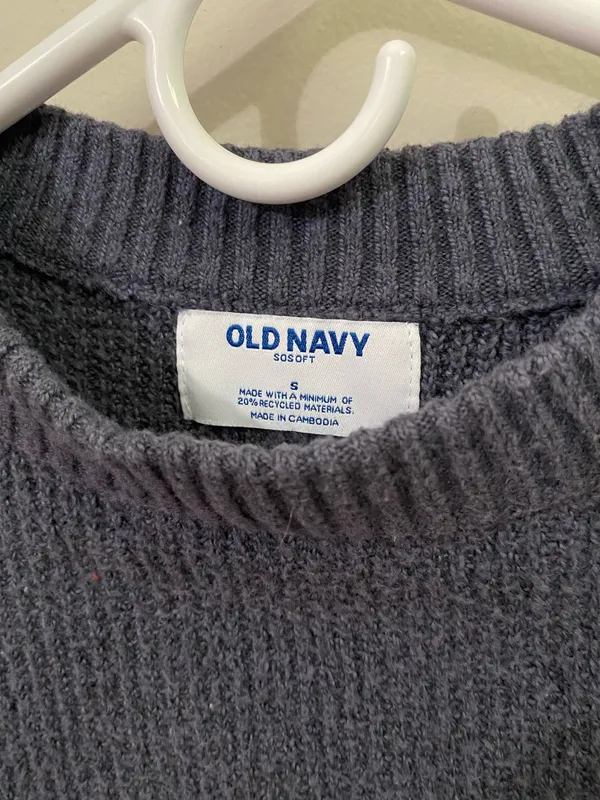Old Navy Women's Knit Sweater - Image 3