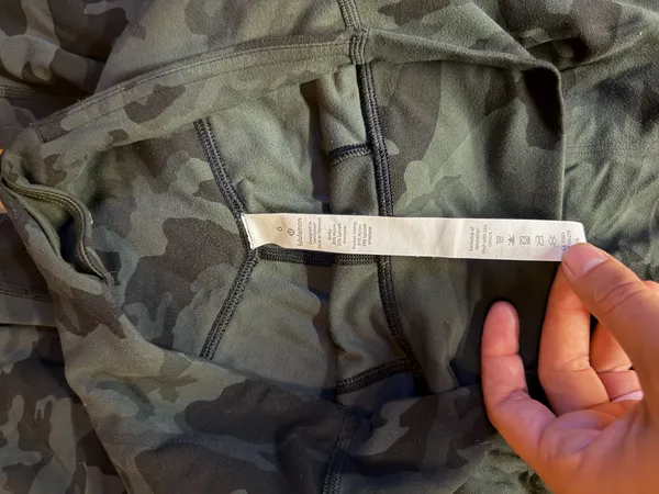 Camo Lululemon Leggings joggers - Image 5