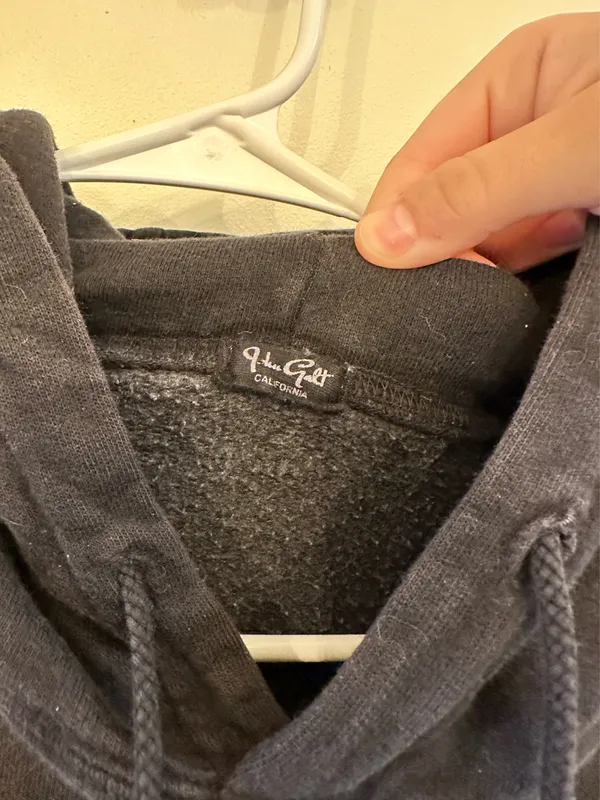 Brandy Melville Sweatshirt  - Image 3