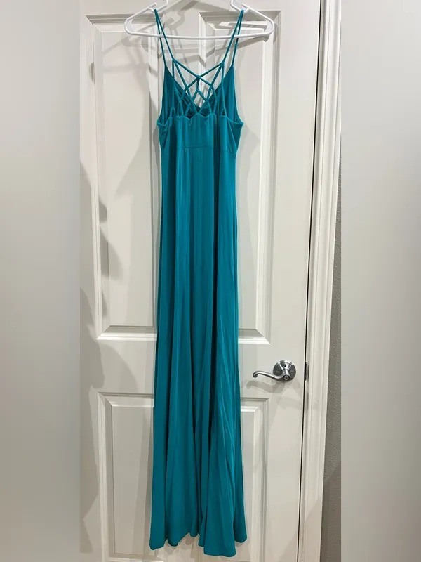 Banana Republic jersey maxi dress, strappy back size small - Image 2