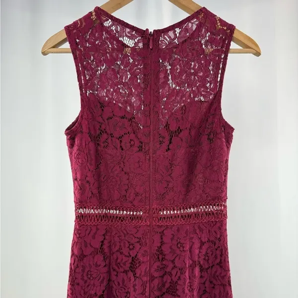 Lulus Music of‎ the Heart Lace Maxi Dress in Burgundy Size Small - Image 5