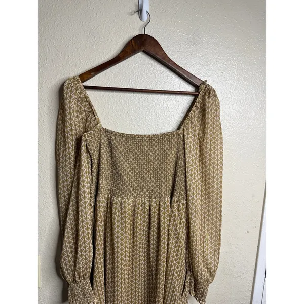 O.P.T Classic Smocked maxi Dress size XL Gold Metallic Square Neck Smocked - Image 8