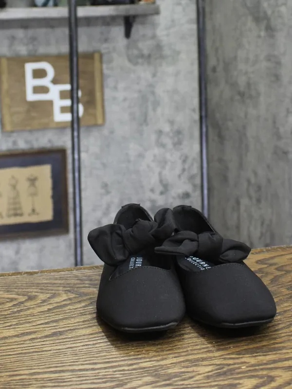 Journee Collection Seralinn Tru Comfort Foam Mary Jane Slip On Flats Black 7M - Image 3