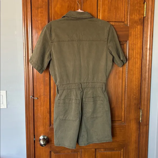 Universal Threads Olive Utility Romper Size 4 - Image 5