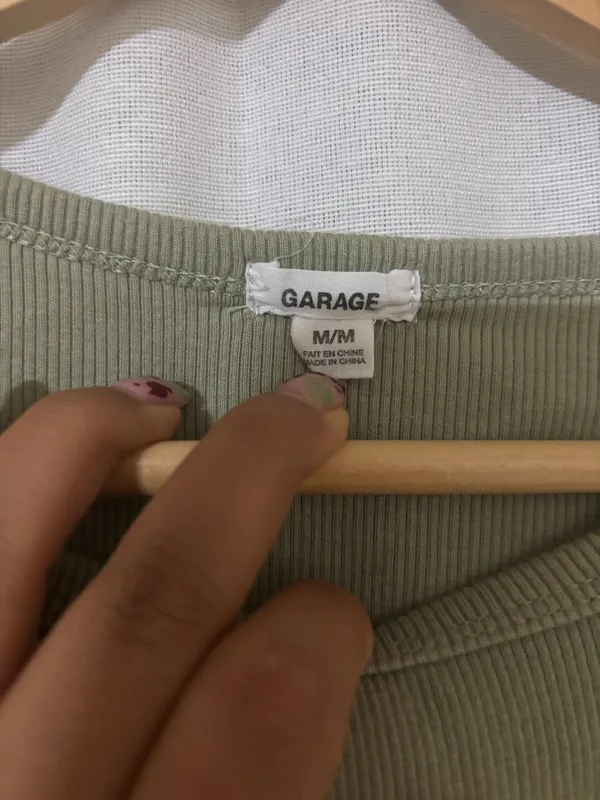 Cropped Garage Long Sleeve Top Ribbed - Image 2