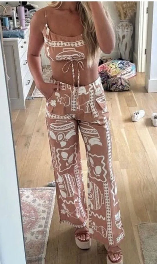 Tan Patterned Women's Two Piece Set Size M - Image 2
