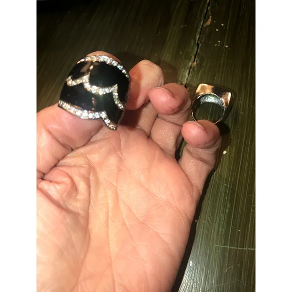 White House Black Market Costume Jewelry Rings - Black Silver Green Silver - 2 - Image 4