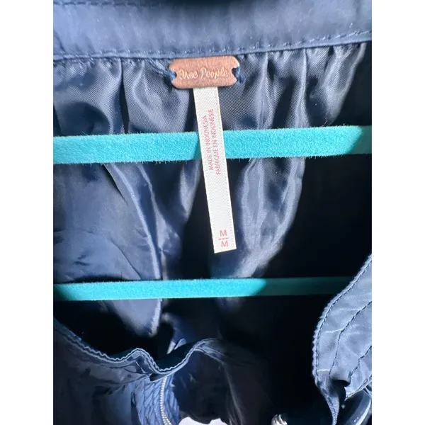 Free People Navy Satin Bomber Jacket M Lightweight - Image 3