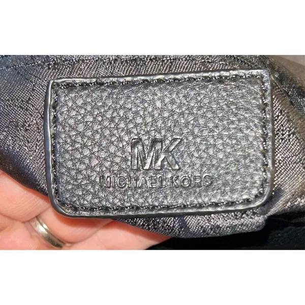 Michael Kors Pebble Leather Small Crossbody - Image 7