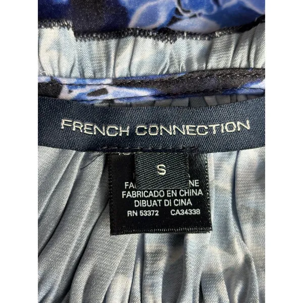 French Connection Blue Floral Smocked Keyhole Front Boho‎ Mini Dress Size Small - Image 9