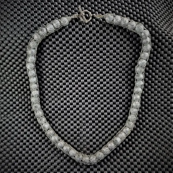 Metal Mesh Silver Textured Threaded Bead Necklace - Image 13