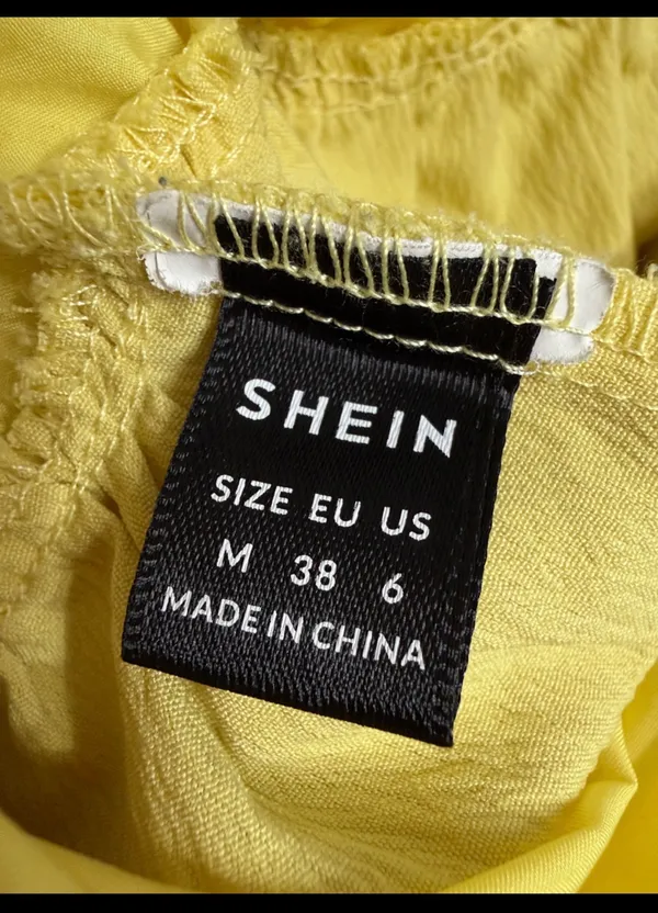 SHEIN Yellow strapless Tiered Layer Ruffle Hem Bandeau Tube Dress- size M. Tiered Layer Ruffle Hem Bandeau Tube Dress Sleeveless Ruched Solid Mini Tube Dress. Wear to a formal, date night or party event. Super cute, gently warn & excellent condition. Measurements approximately 15” from armpit to armpit not fully stretched out from elastic x 27” long. Non-smoking home. Priced to sell at as is condition. Don’t like my price, make reasonable offer! - Image 4