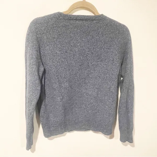 J Crew‎ Factory Size Medium Blue 100% Merino Wool Crewneck Sweater - Image 4