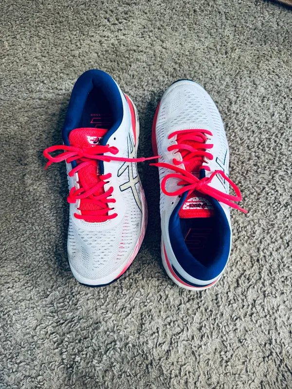 ASICS Shoes - Image 3