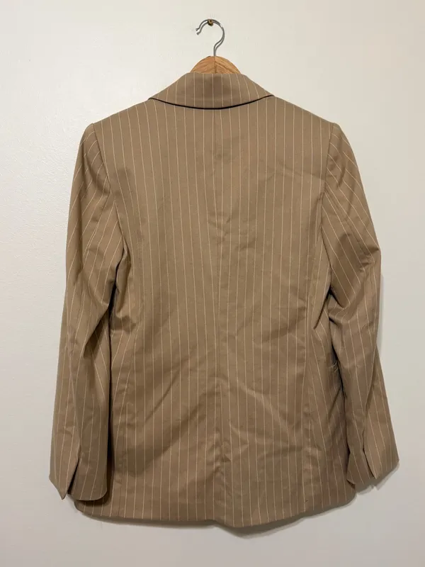 Zara Pinstripe Blazer Size Medium Women’s Tan Blogger Fav - Image 7